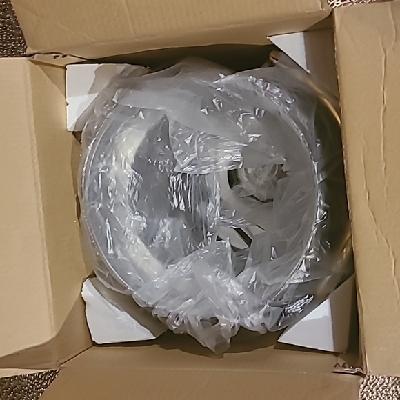 Vollrath Panacea Elegant 24 kt. Gold Accent Coffee Urn, 11.6 qt/11 liter - Picture 15 of 16